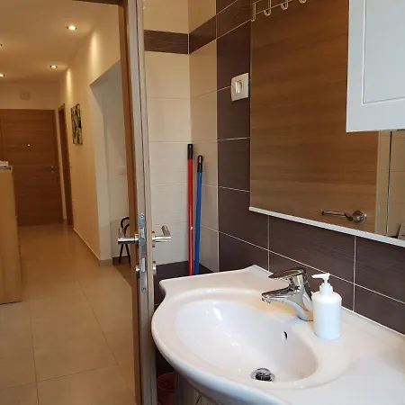 Glorija Apartment