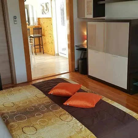 Glorija Apartament *